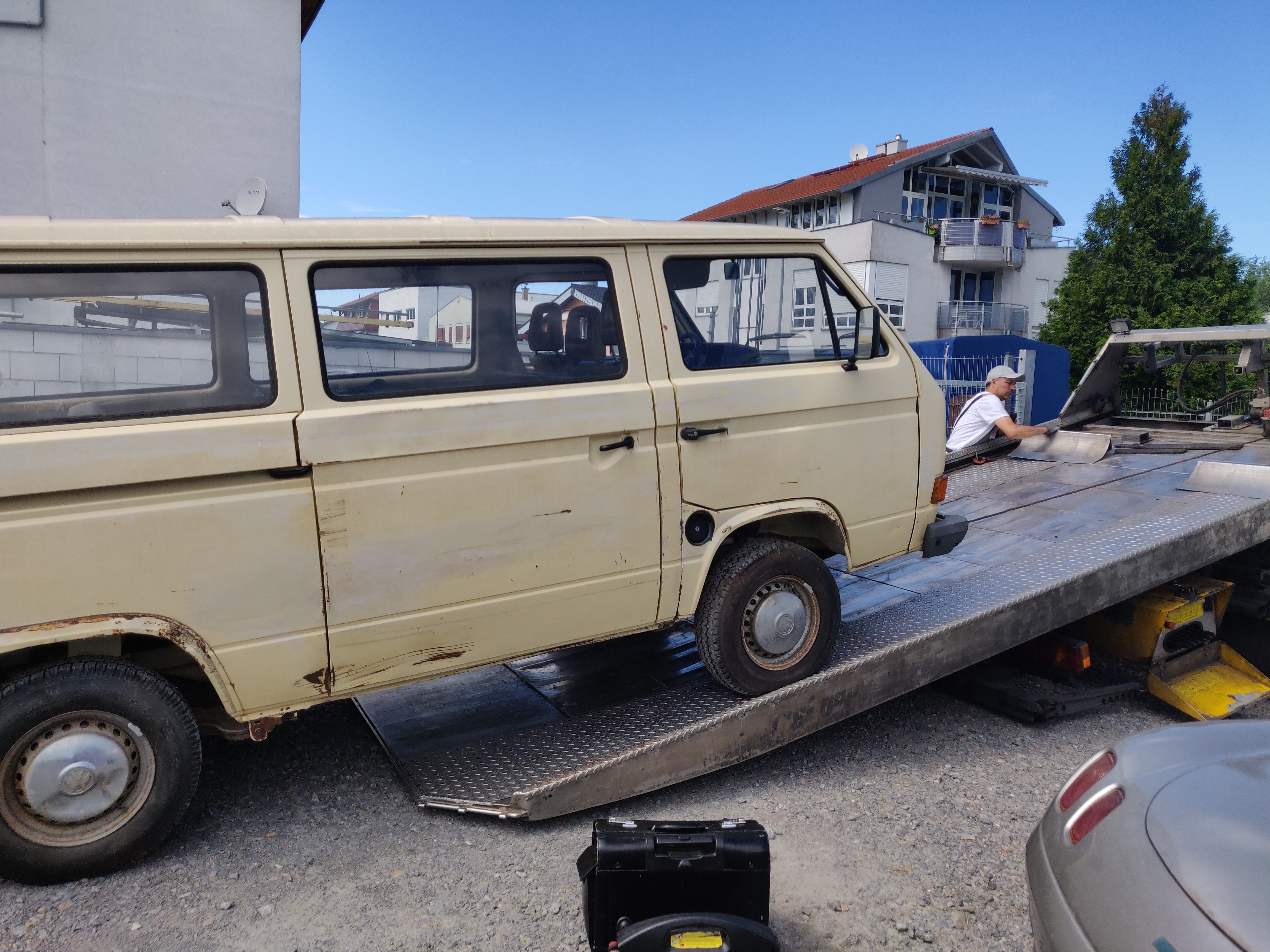Der T3 beim Verladen in Viernheim
